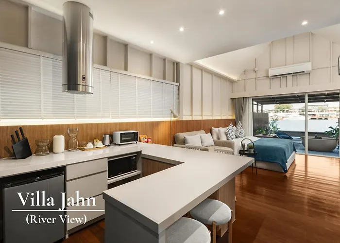Baan Wanglang Riverside, 3* Bangkok